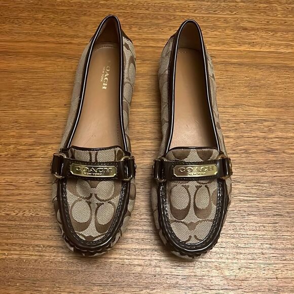 Coach loafers  - Picture 1 of 4